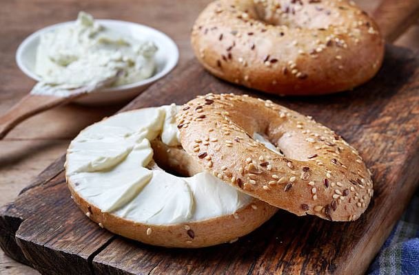 How Do You Know When Cream Cheese Goes Bad?