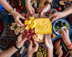 How Much Cheese Should Eat Per Day?