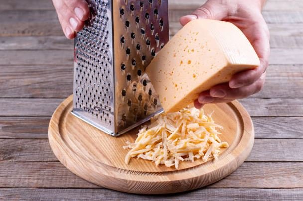 How Do They Keep Shredded Cheese From Sticking?