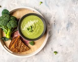 What to Serve With Cream of Broccoli Soup?